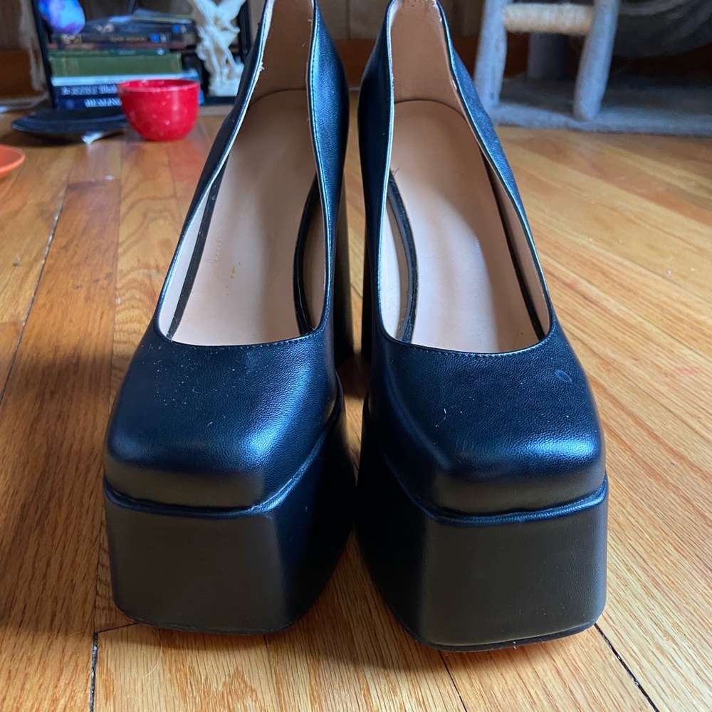 Black Platform Women's Shoes